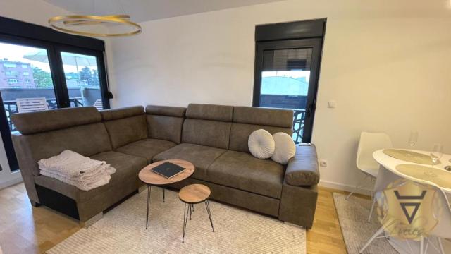 Stan, Dvosoban, Izdavanje, 40m2, Vukov Spomenik, Zvezdara, Dimitrija Tucovića