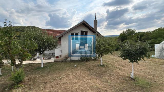 Kuća, Trosoban, Prodaja, 120m2, Donje Štiplje, Okolno mesto, Jagodina