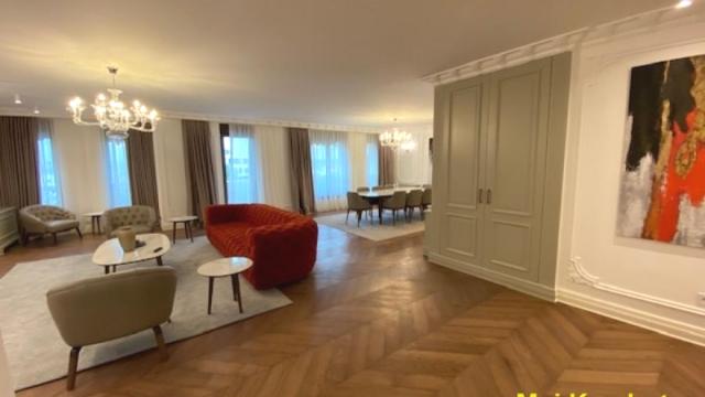 Stan, četvorosoban, Izdavanje, 170m2, Čubura, Vračar, Cara Nikolaja II