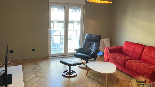 Stan, Trosoban, Izdavanje, 80m2, Krunska, Vračar, Njegoševa