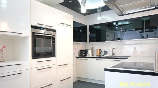 Kuća, Prodaja, 340m2, Vojni put, Zemun, Kolubarske bitke