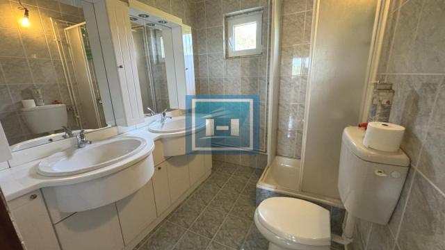 Kuća, četvorosoban, Prodaja, 180m2, Veliki Popović, Okolno mesto, Despotovac