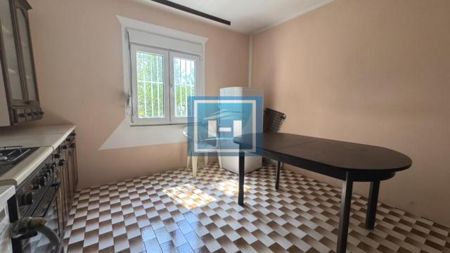 Kuća, četvorosoban, Prodaja, 180m2, Veliki Popović, Okolno mesto, Despotovac