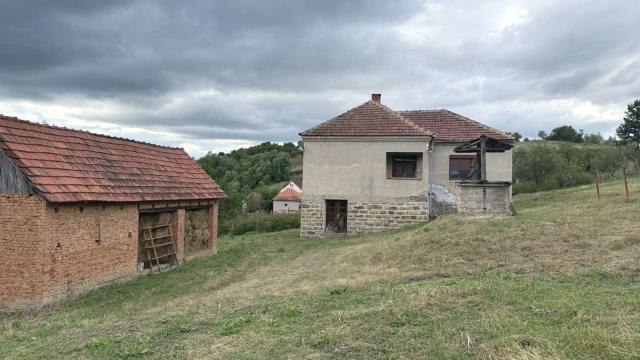 Kuća, Dvosoban, Prodaja, 120m2, Viča