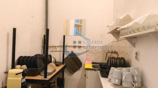 Poslovni prostor, Jednosoban, Izdavanje, 21m2, Centar, Stari grad, Hilandarska