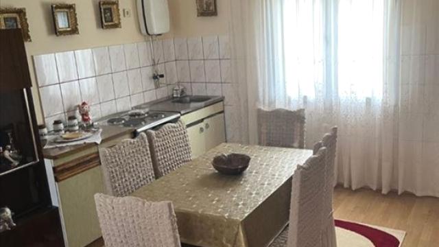 Kuća, Petosoban i veći, Prodaja, 130m2, Aleksandrovac, Okolno mesto, Srpskih junaka