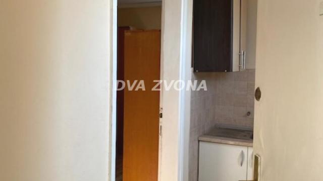 Stan, Garsonjera, Prodaja, 22m2, Grbavica, Novi Sad, Novi Sad