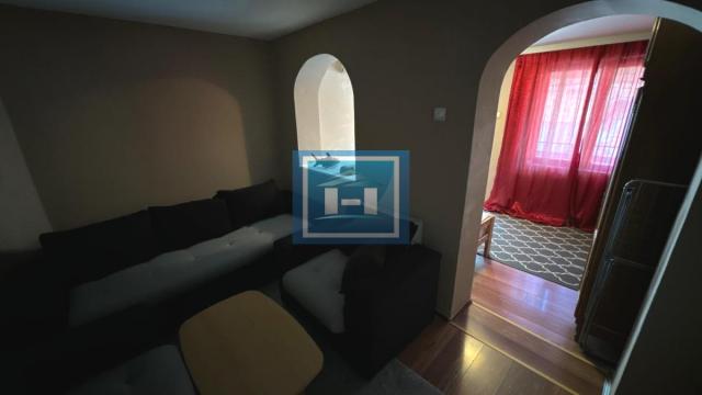 Kuća, četvorosoban, Prodaja, 90m2, Balkanska, Savski venac, Beograd