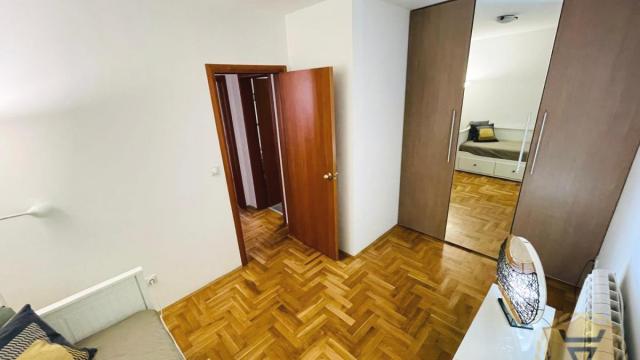 Stan, Trosoban, Izdavanje, 61m2, Lekino brdo, Voždovac, Kruševačka