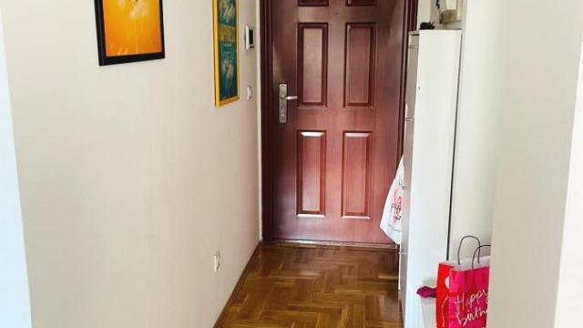 Stan, Trosoban, Izdavanje, 61m2, Lekino brdo, Voždovac, Kruševačka
