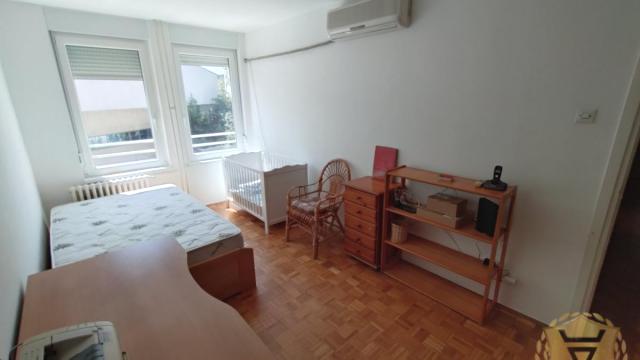 Stan, Trosoban, Izdavanje, 84m2, Crveni krst, Vračar, Velimira Teodorovića