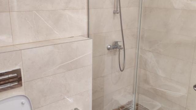 Stan, Trosoban, Izdavanje, 77m2, Hram svetog Save, Vračar, Sazonova