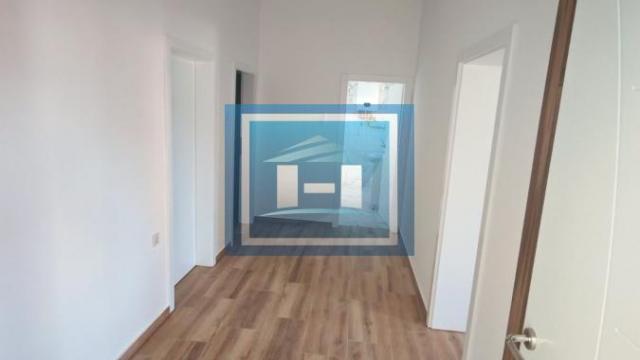 Stan, Trosoban, Izdavanje, 80m2, Paraćin