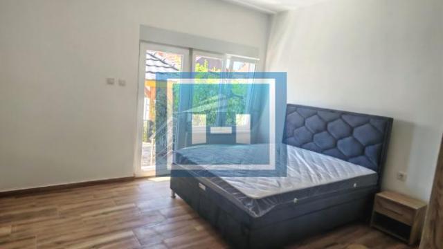 Stan, Trosoban, Izdavanje, 80m2, Paraćin