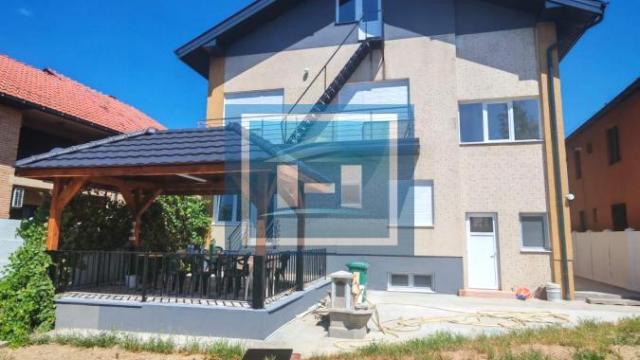 Stan, Trosoban, Izdavanje, 80m2, Paraćin