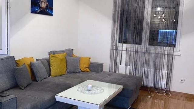 Stan, Dvoiposoban, Prodaja, 56m2, Svetozara Radojičića