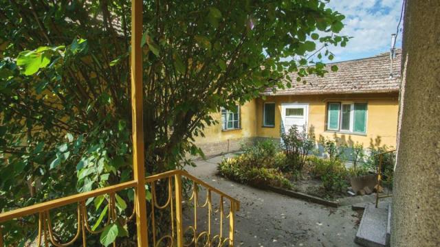 Kuća, Trosoban, Prodaja, 110m2, Suboticki put