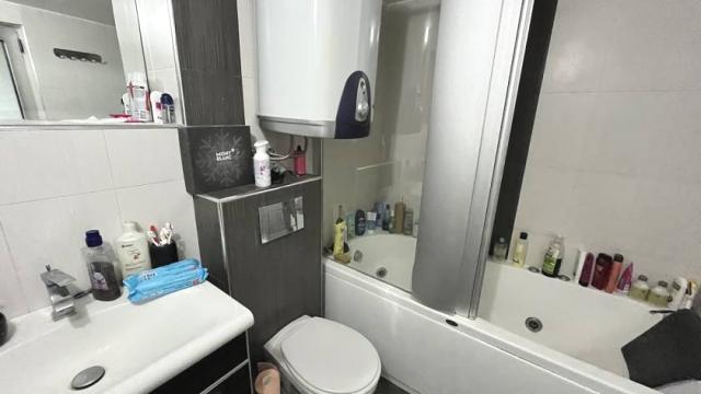 Stan, Petosoban, Izdavanje, 85m2, Džordža Vašingtona