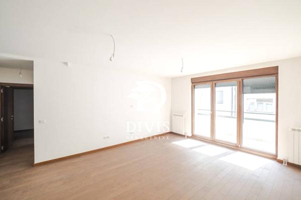 prodaja, stanova,
beograd, 936213, trosoban-stojana-protica