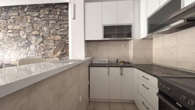 Stan, Dvosoban, Izdavanje, 43m2, Marka Oreškovića
