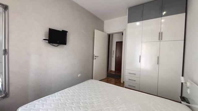 Stan, Dvosoban, Izdavanje, 43m2, Marka Oreškovića