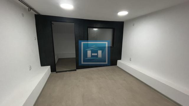 Poslovni prostor, Prodaja, 38m2, Pivara, Gradska lokacija, Jagodina