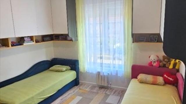 Stan, Trosoban, Prodaja, 70m2, Nikole Pasica