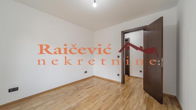 Stan, Trosoban, Prodaja, 68m2, Voždovac, Gligorija Vozarevica