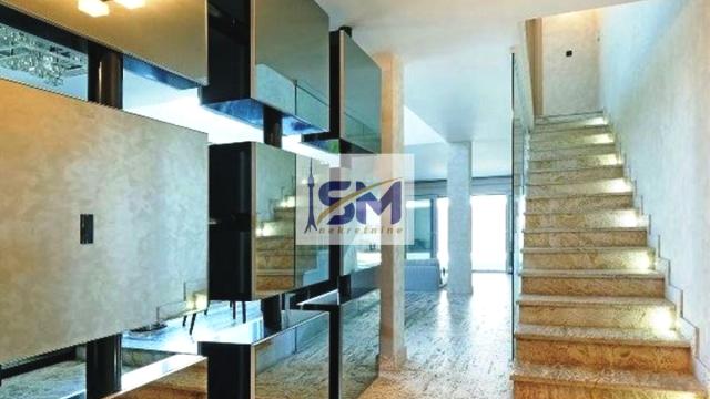Kuća, Petosoban, Prodaja, 260m2, Stari Košutnjak, Rakovica, Rakovička