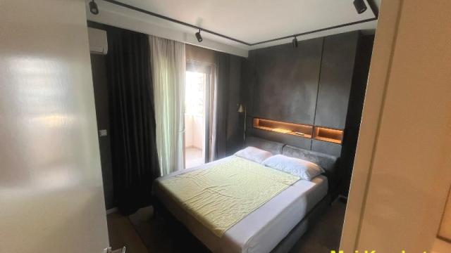 Stan, Dvoiposoban, Prodaja, 76m2, Dorćol, Stari grad, Knićaninova