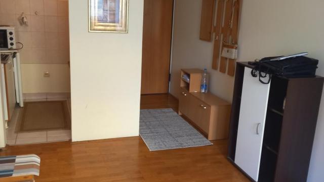 Stan, Jednoiposoban, Izdavanje, 32m2, Socijalno, Novi Sad, Novi Sad
