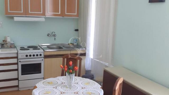 Kuća, Prodaja, 297m2, Centar, Gradska lokacija, Sombor