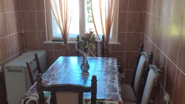 Kuća, Prodaja, 297m2, Centar, Gradska lokacija, Sombor