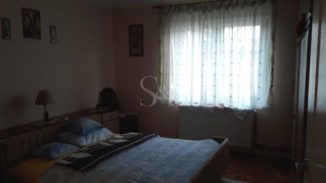 Kuća, Trosoban, Prodaja, 89m2, Goge, Gradska lokacija, Sombor