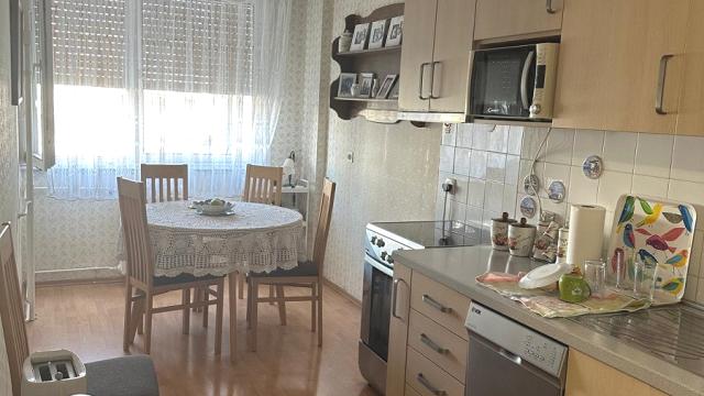 Stan, Dvoiposoban, Prodaja, 63m2, Visokog Stevana
