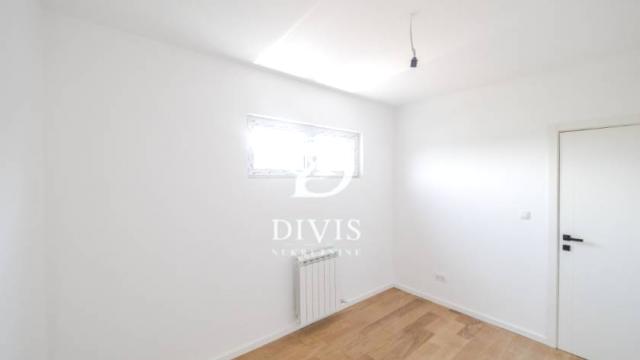 Stan, Dvoiposoban, Prodaja, 56m2, Danijelova