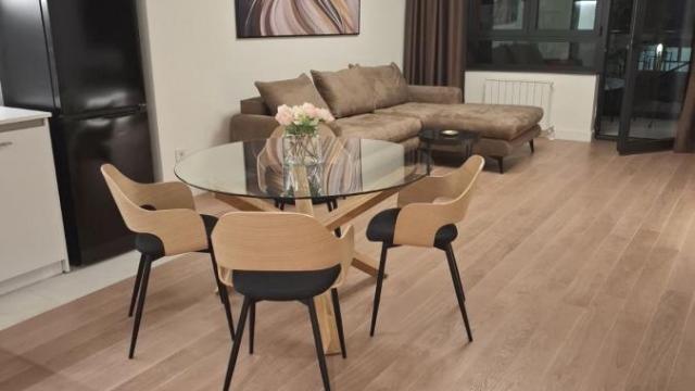 Stan, Dvosoban, Izdavanje, 59m2, Beograd na vodi, Savski venac, Luke Ćelovića Trebinjca