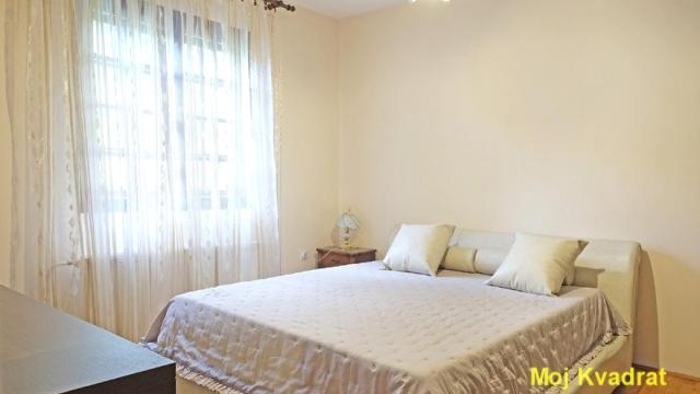 Kuća, Izdavanje, 390m2, Dedinje, Savski venac, Diane Budisavljević