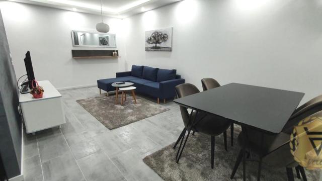 Stan, Trosoban, Izdavanje, 81m2, Čubura, Vračar, Novopazarska