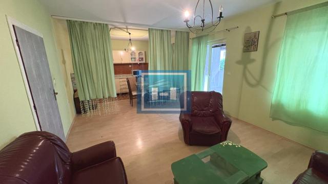 Kuća, Petosoban, Prodaja, 415m2, Aqua park, Gradska lokacija, Jagodina