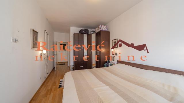 Stan, Dvoiposoban, Prodaja, 101m2, Crveni krst, Vračar, Sumatovacka