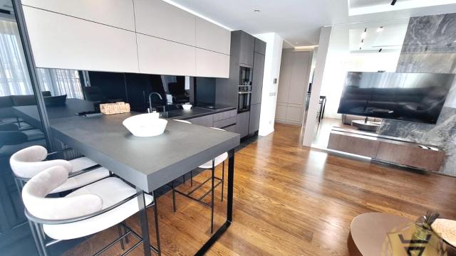 Stan, Trosoban, Izdavanje, 90m2, Beograd na vodi, Savski venac, Beograd