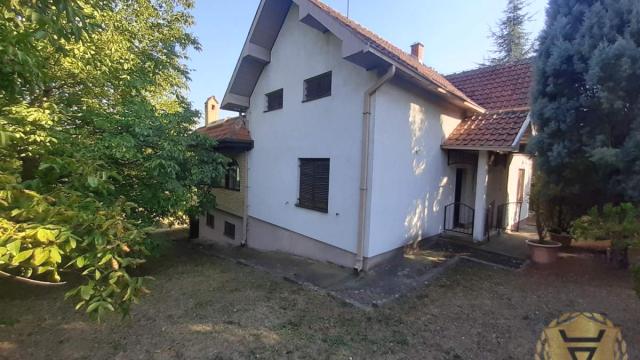 Kuća, Izdavanje, 250m2, Mala Ivanča, Sopot, 9 maja