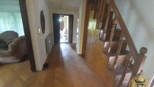 Kuća, Izdavanje, 250m2, Mala Ivanča, Sopot, 9 maja