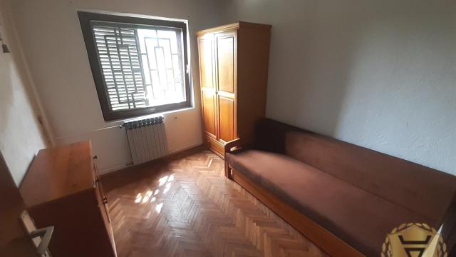 Kuća, Izdavanje, 250m2, Mala Ivanča, Sopot, 9 maja