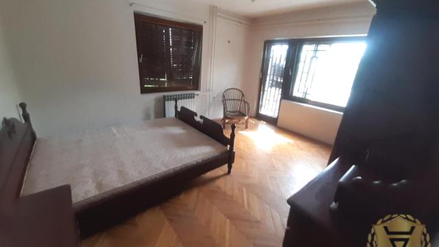 Kuća, Izdavanje, 250m2, Mala Ivanča, Sopot, 9 maja
