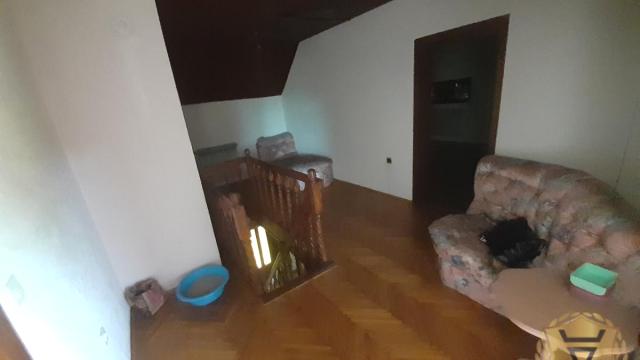 Kuća, Izdavanje, 250m2, Mala Ivanča, Sopot, 9 maja