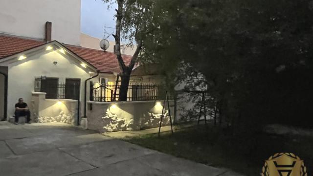 Kuća, četvorosoban, Izdavanje, 105m2, Autokomanda, Voždovac, Vojvode Stepe