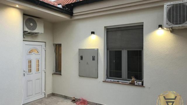 Kuća, četvorosoban, Izdavanje, 105m2, Autokomanda, Voždovac, Vojvode Stepe