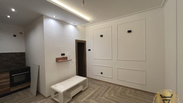 Kuća, četvorosoban, Izdavanje, 105m2, Autokomanda, Voždovac, Vojvode Stepe